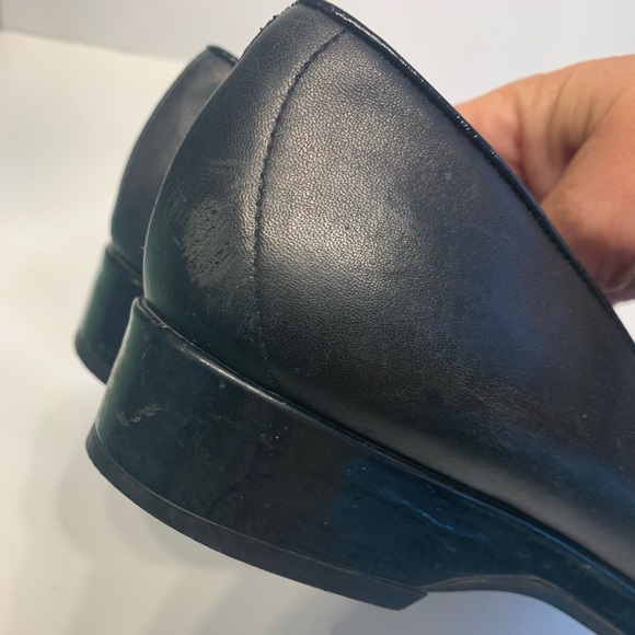 Stuart Weitzman US 8.5 Black Loafers Genuine Leather round toe - Picture 8 of 12